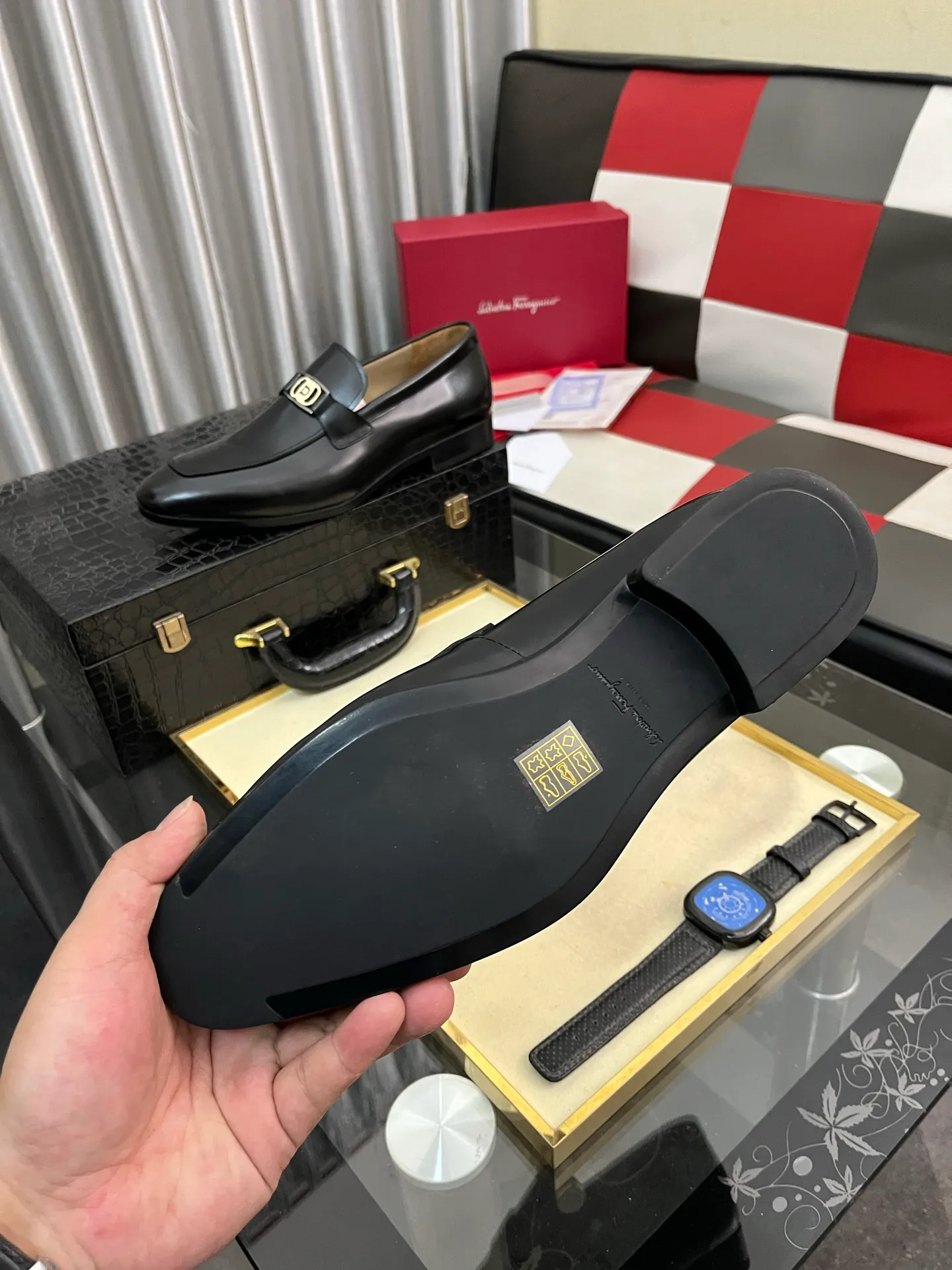 Men's shoes 💰: 600⌚️⌚️【Salvatore Ferragamo】Ferragamo business leather shoes, 1:1 top purchasing quality, imported selected original calfskin for the uppers, imported original water-dyed cowhide for the inner feet, imported original 1:1 customized Italian handmade lightweight foam outsole, code number: 38-44 (45 custom-made)